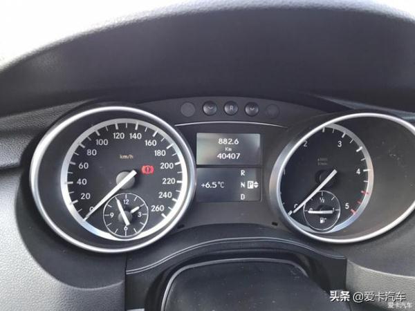 车挺新配置也齐全！加拿大提二手车奔驰R350柴油版