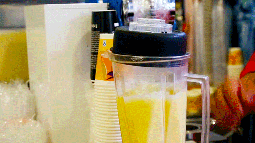 一年学费8W+的大学，吃什么？