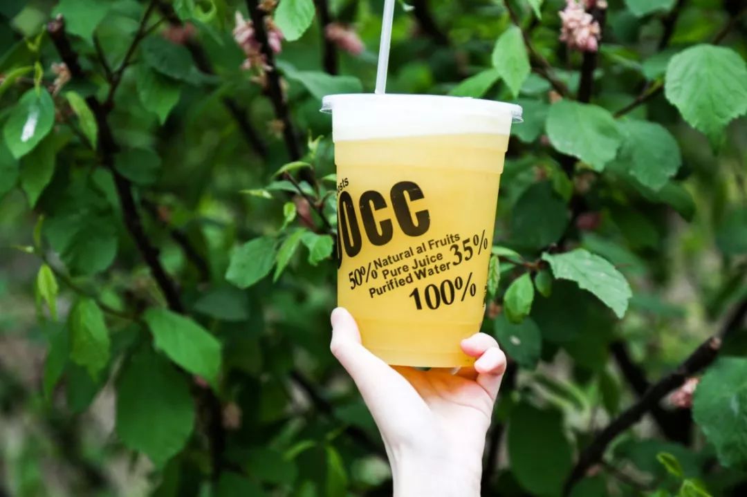 一年学费8W+的大学，吃什么？