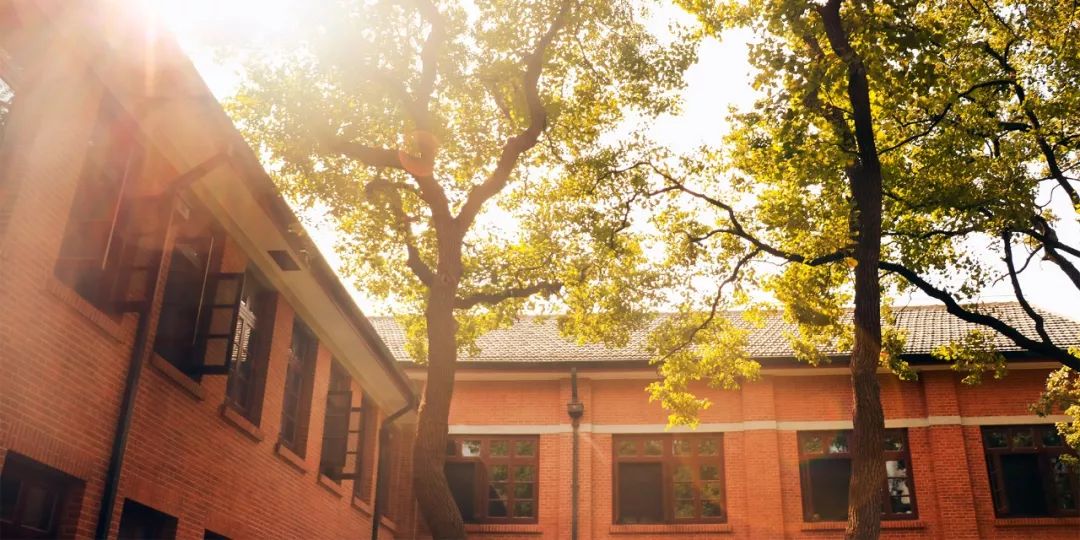 华东师大与上海：致敬历史 展望明天！