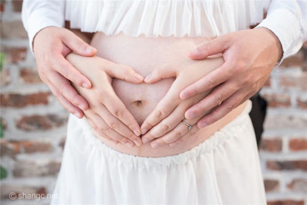 孕妇肚子胀气对胎儿有影响吗 孕妇肚子胀气怎么处理