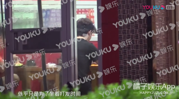 李云迪当街方便，胡歌拍戏就近解决，都是随地小便为啥双标？