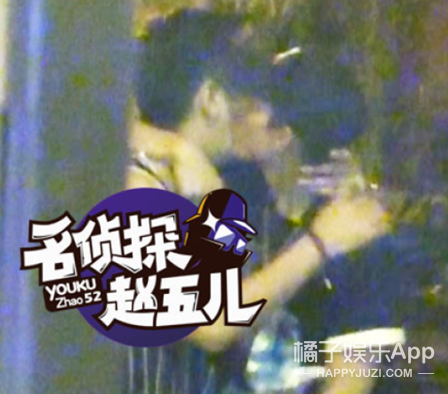 李云迪当街方便，胡歌拍戏就近解决，都是随地小便为啥双标？