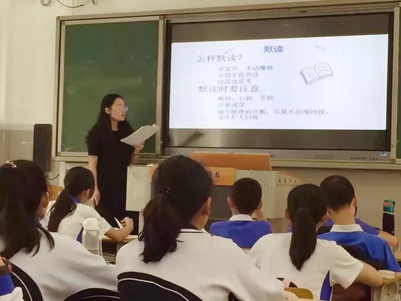 《光明日报》：我志愿成为“西部红烛”