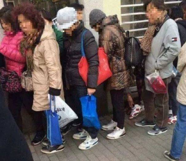 听说现在炒鞋都胜过买房了？