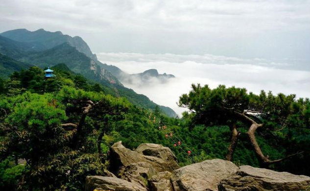 中国最梦幻的地方：云雾遮掩的庐山，就像一个梦幻的仙境