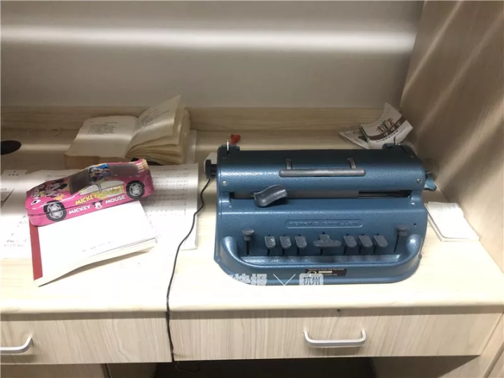 看哭！盲女孩专业课第一考进浙音最难考专业：生活以痛吻我，而我报之以歌