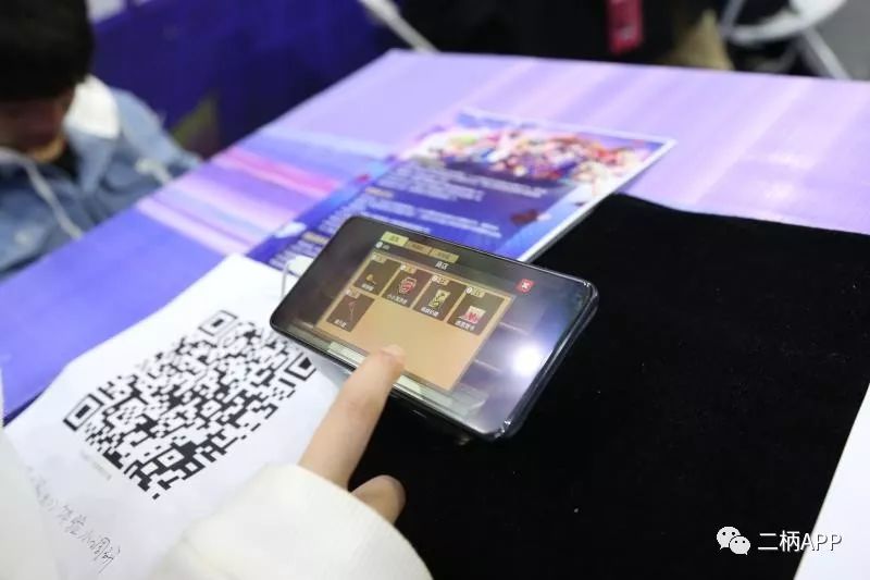 指尖上流动的成长岁月——《中国式家长》手游版评测