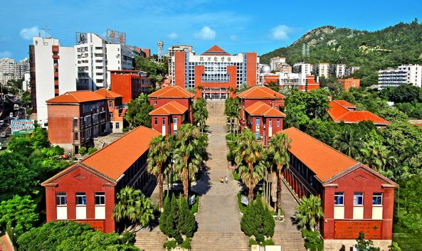 福建97所一级达标高中校史排行榜，第一名在泉州，始于明朝