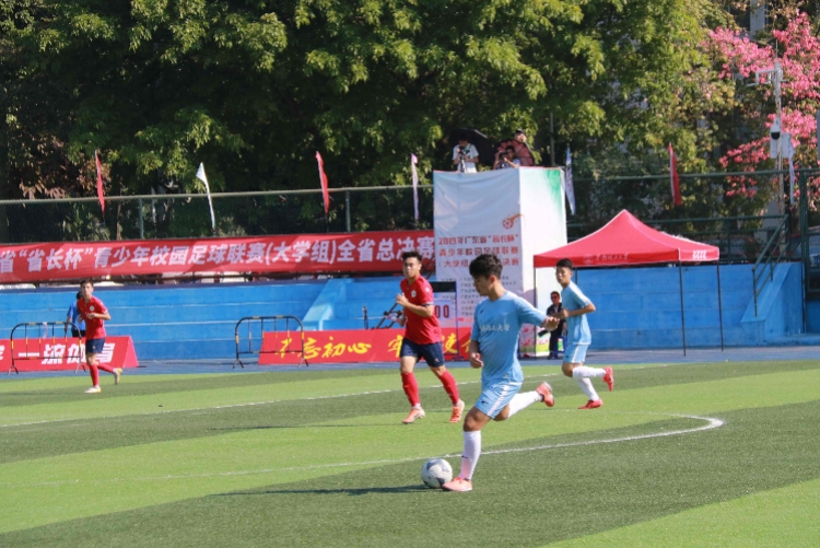 2019年“省长杯”青少年足球联赛大学组总决赛在华工开赛