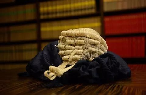 公然叫板全国人大？香港大律师公会该吃药了