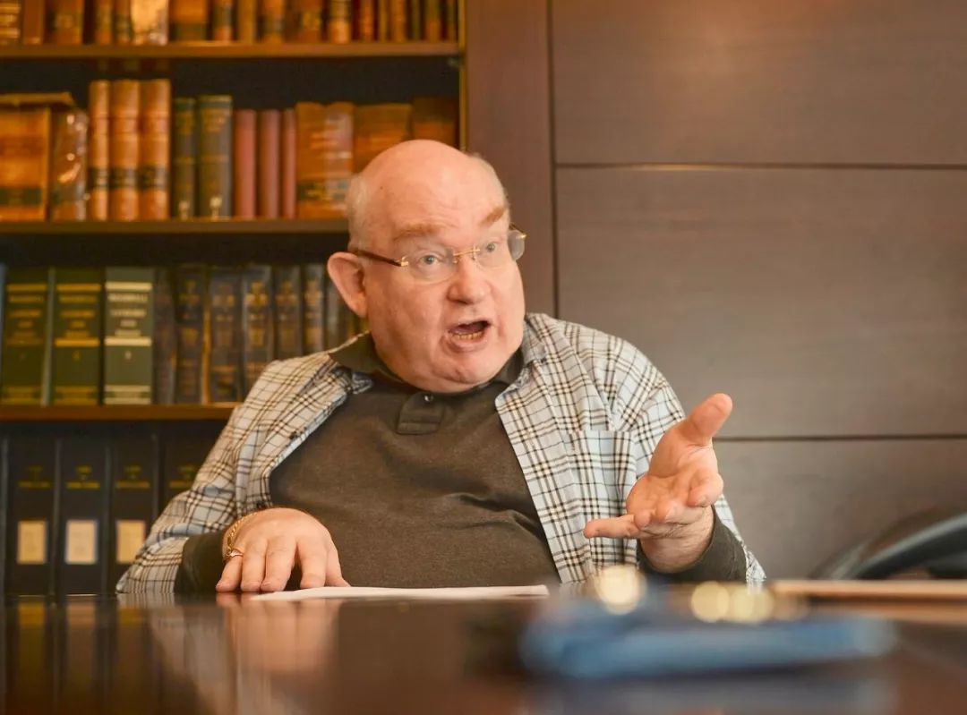 公然叫板全国人大？香港大律师公会该吃药了