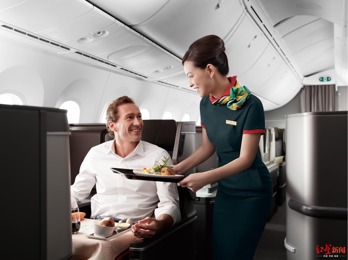 年度最受欢迎航空公司、旅行社开评，你最满意哪家？