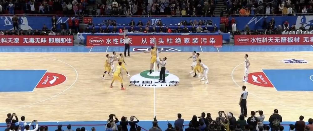 CBA-翟晓川19分林书豪12 5 4(翟晓川21 5 林书豪20 5 9 胡金秋19 10 北京轻取广厦)