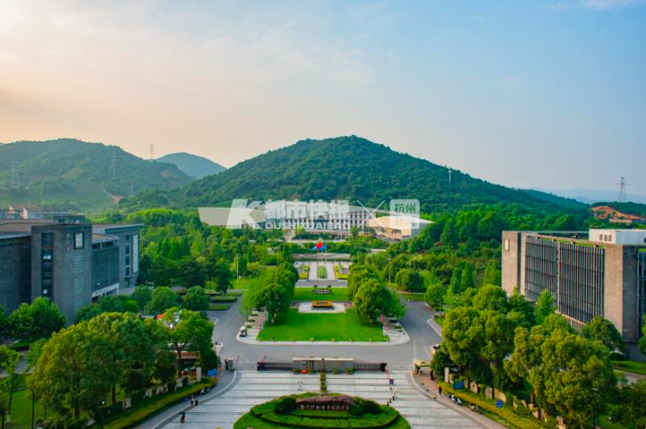 杭州科技职业技术学院十周年校庆，浓缩学校历程的校史馆正式落成