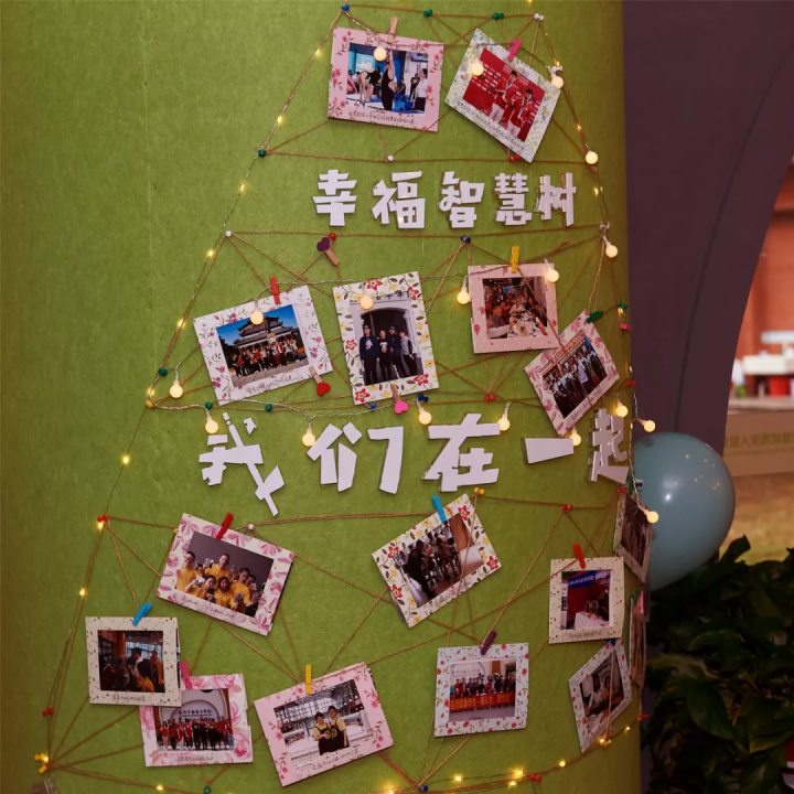 儿子高中毕业去咖啡店上班，爸妈辞去原来工作陪他一起！杭州这家最温暖的小店5岁了