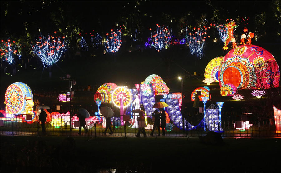 春节英文短信 恭祝大家鼠年吉祥