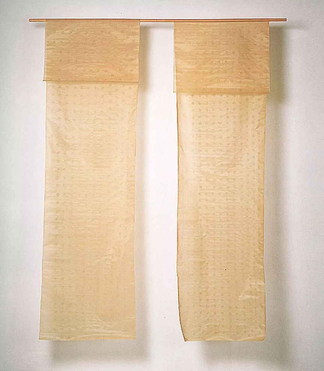 观念中的水墨 2008-2019 | 梁兆基：如何进入当代艺术领域而又保留水墨本性是未来一个重要议题