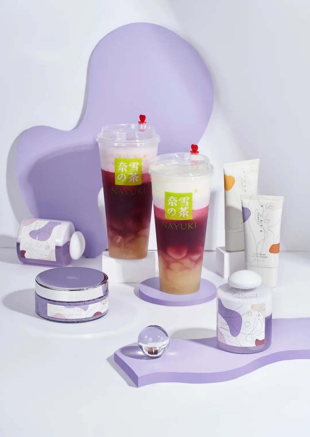 奈雪X张大奕「霸气葡萄」萄气回归！第①次第二杯半价