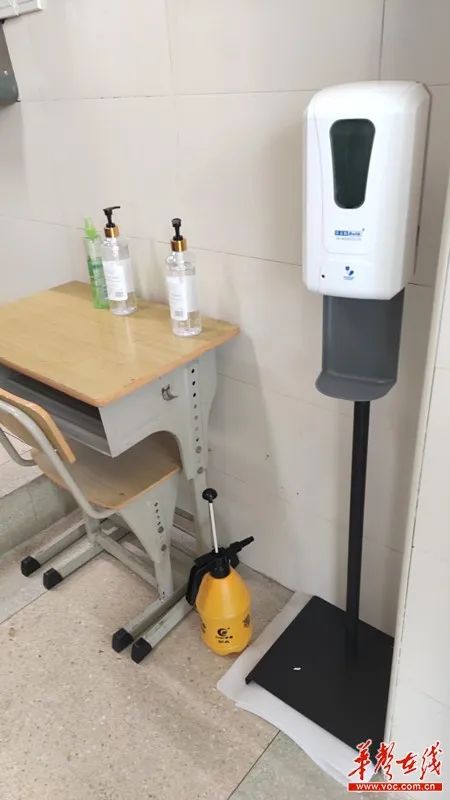 久违的课堂来了！湖南高三初三开学啦！这份返校指南请收好