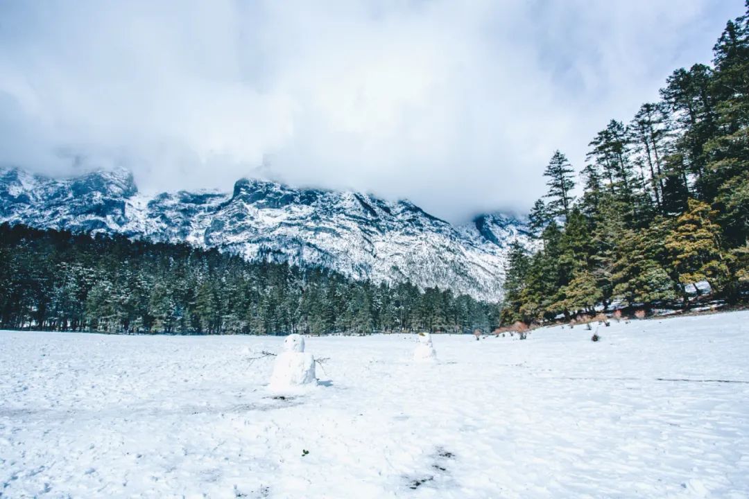 待山河无恙，人间皆安，我在玉龙雪山，等你