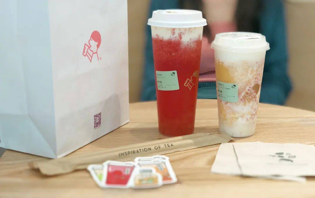 你用生命排队的网红店，很可能是山寨的