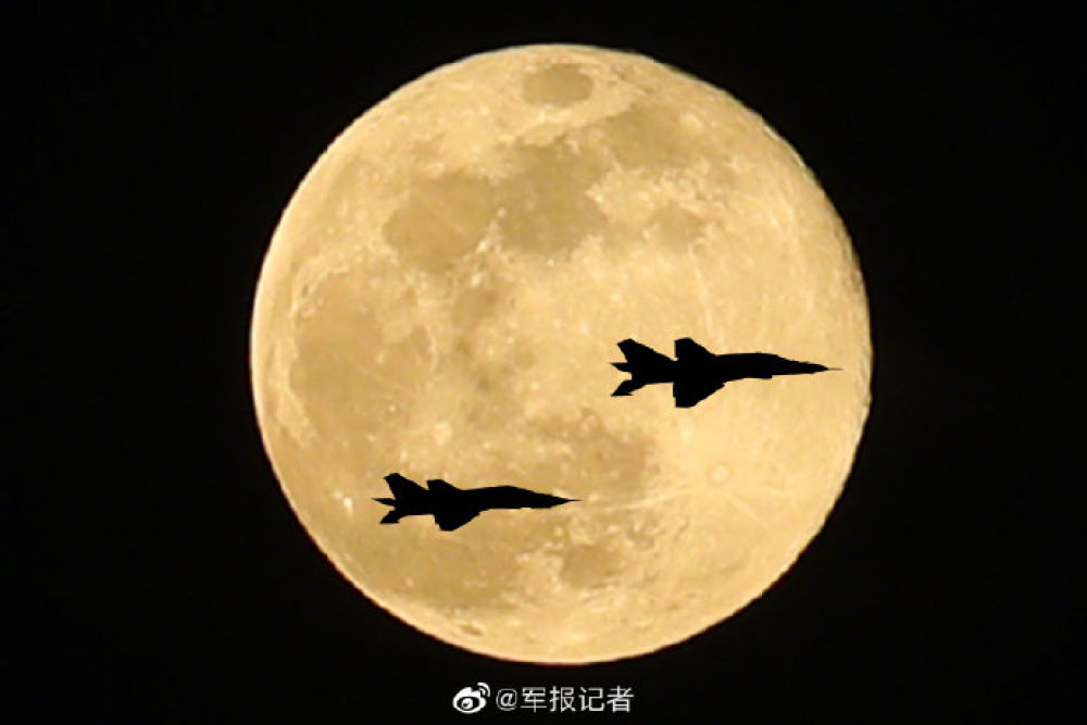 弧线(夜空中这条弧线太美)