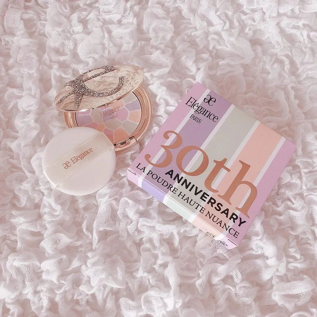 澳尔滨旗下e大饼美哭了~30周年限定惊艳全场！这颜值谁能顶得住......