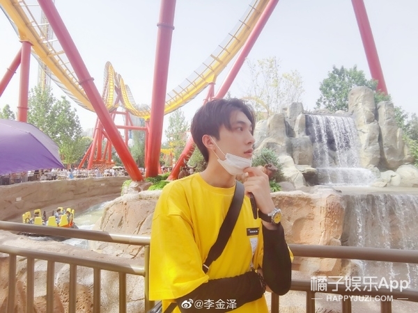 能说会道的哥哥了解下！高学历男神主持撞脸陈晓玄彬，该pick谁？