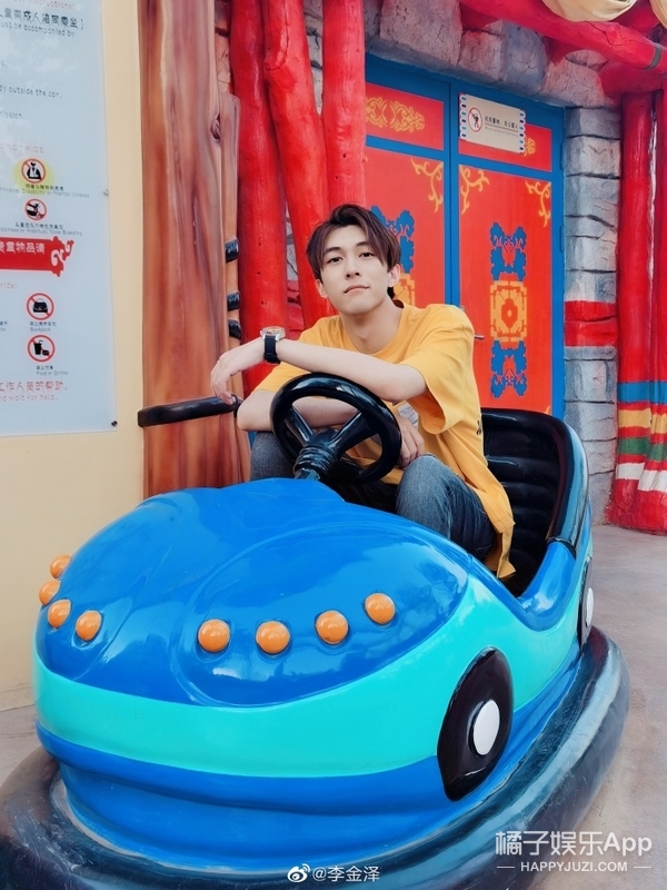 能说会道的哥哥了解下！高学历男神主持撞脸陈晓玄彬，该pick谁？