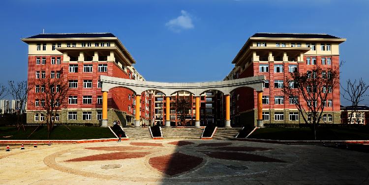 梦在远方路在脚下|重庆青年职业技术学院 2020年报考攻略全解析
