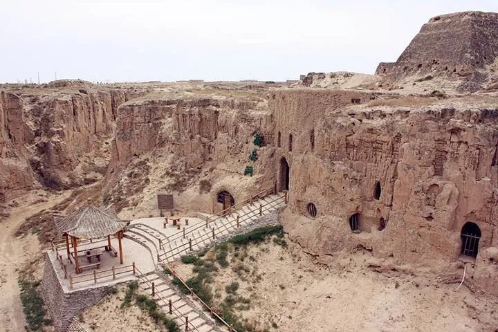 建军节 | 20 首边塞军旅诗，向铁血军魂致敬