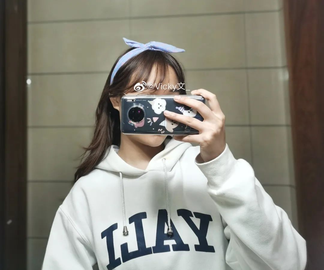 为什么长沙遍地都是穿校服的人？