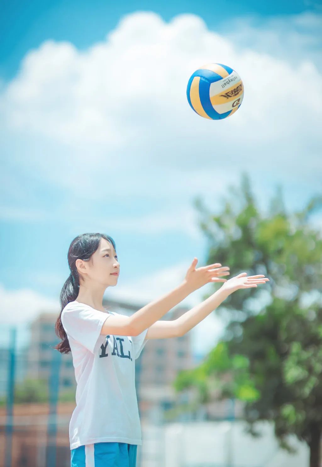 为什么长沙遍地都是穿校服的人？