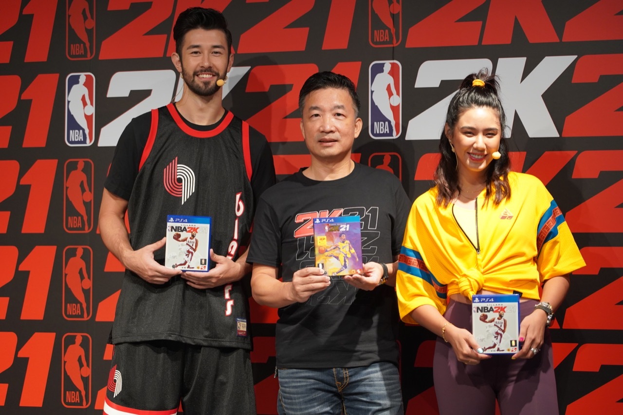 腾讯nba都有哪些广告(《NBA 2K21》巨幅广告现身台湾NBA专卖店 明星助阵)