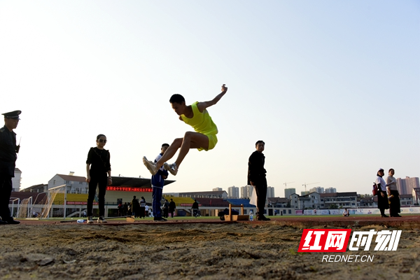 澧县职业中专第26届田径运动会开幕