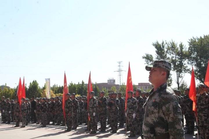 霸气超燃！山东力明科技职业学院新生军训成果汇报