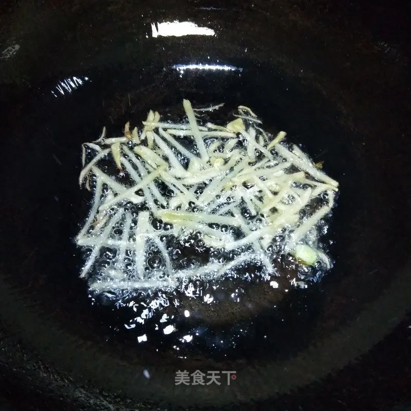 老坛酸菜的做法（手把手教会你制作老坛酸菜）