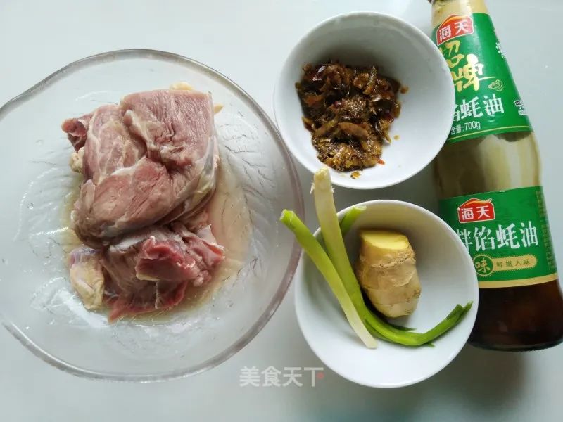 老坛酸菜的做法（手把手教会你制作老坛酸菜）