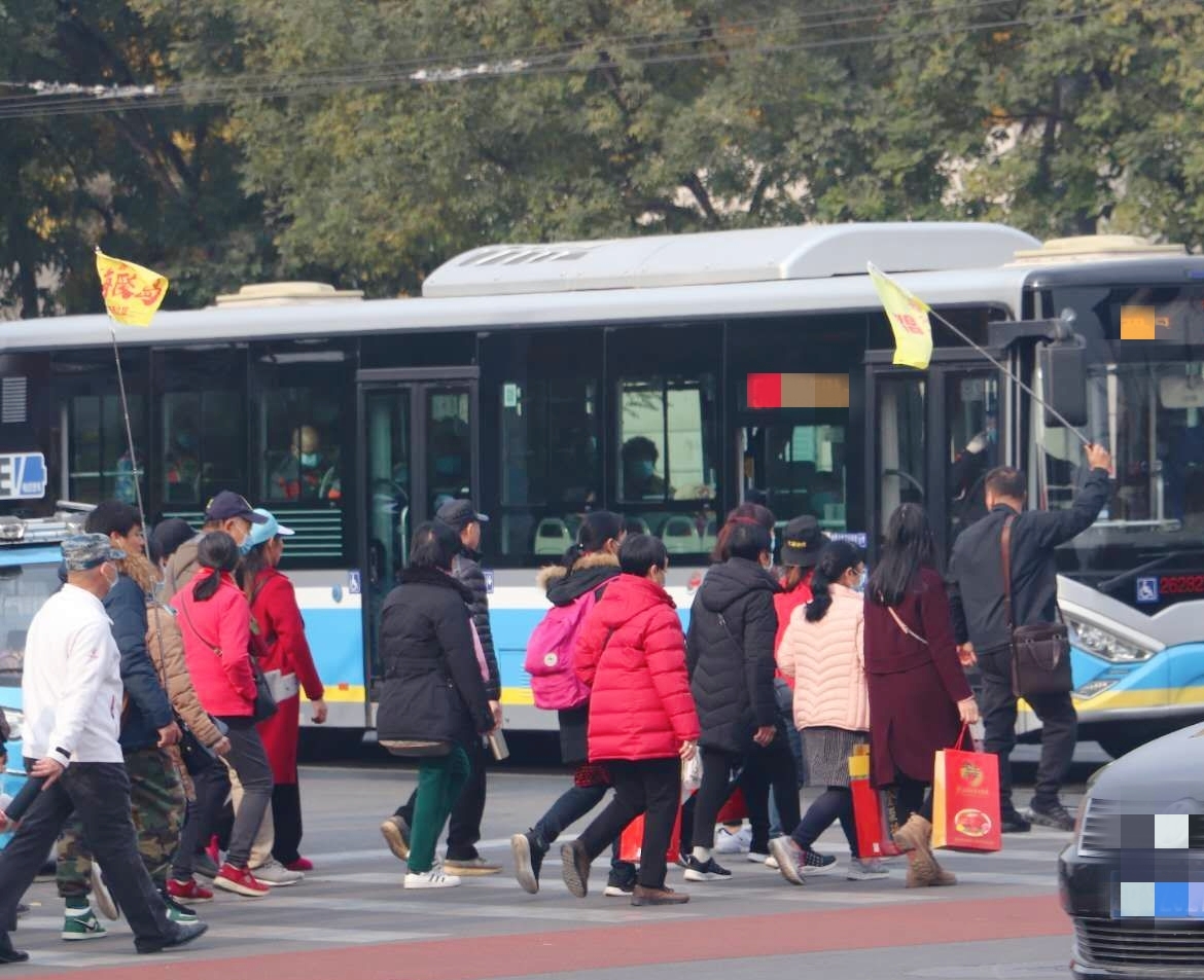 被网约车司机倒卖至非法“北京一日游”：陷入层出不穷的套路