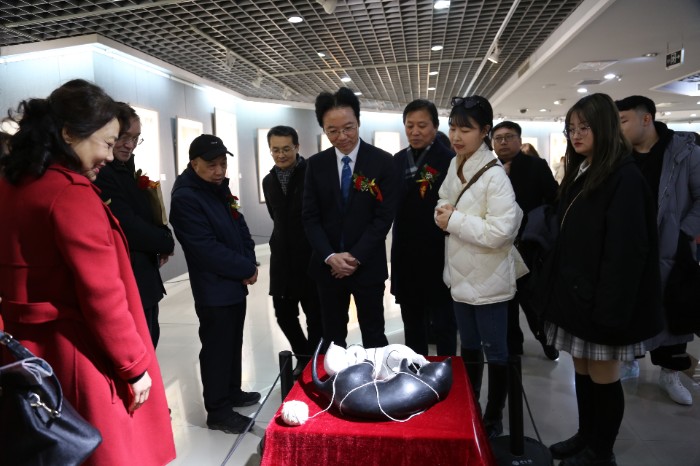 陕西艺术职院美术类2021届毕业生作品展及双选会开幕