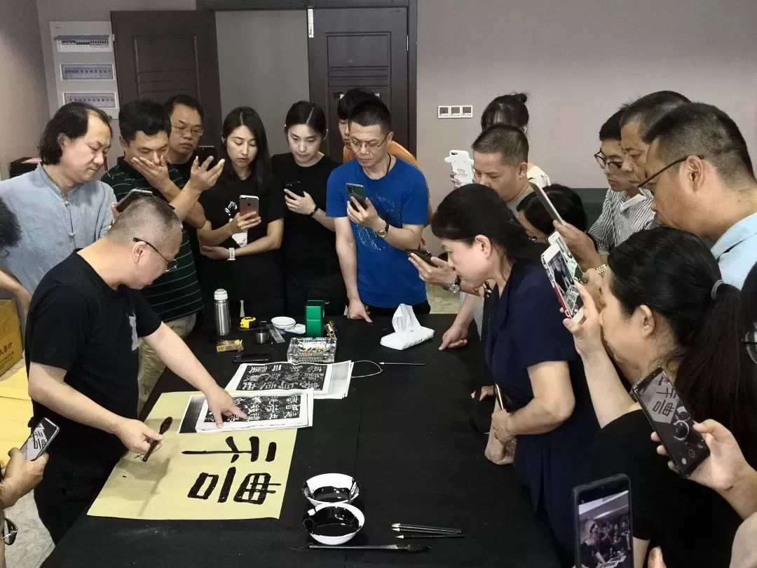 张羽翔书法工作室•2021杭州8月•五体公益班、国展创作研习班招生启事