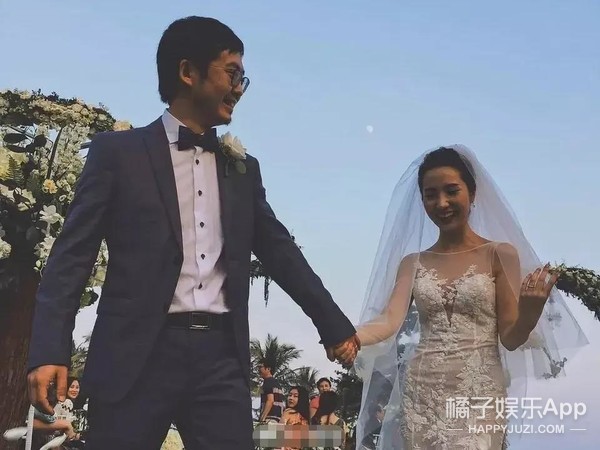 顶流绯闻遭曝光只因一张照片？当代列文虎克带你吃瓜，比官宣靠谱