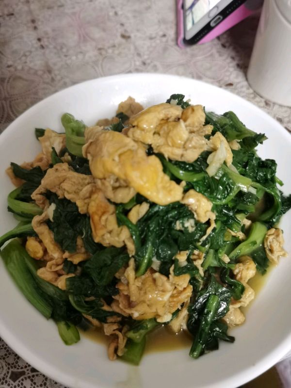 茼蒿炒雞蛋,茼蒿炒雞蛋的家常做法