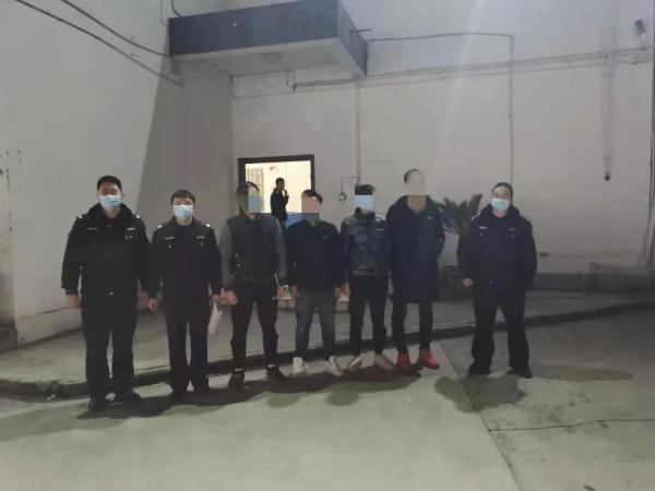 打架成本,打架成本警示牌高清