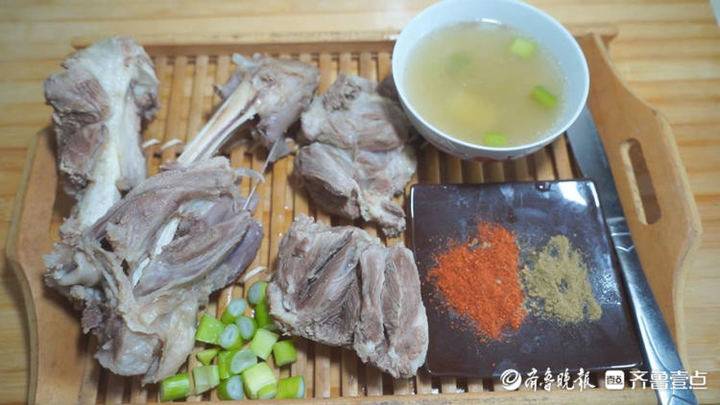 拔絲奶豆腐,拔絲奶豆腐的做法