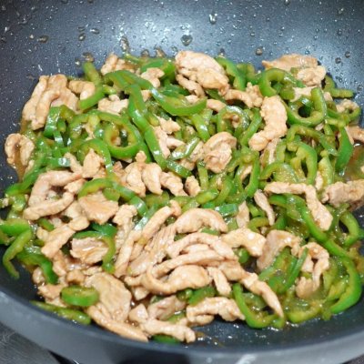 大辣椒炒肉的做法,大辣椒炒肉的做法步驟