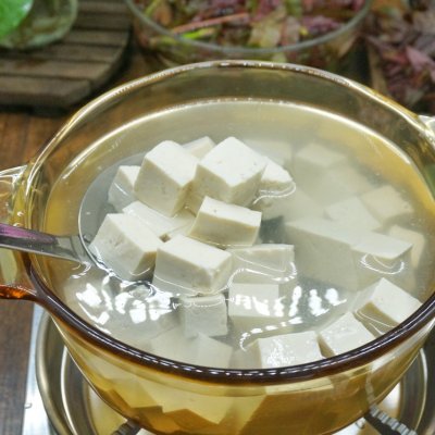 香椿拌豆腐的做法,香椿拌豆腐的做法涼拌