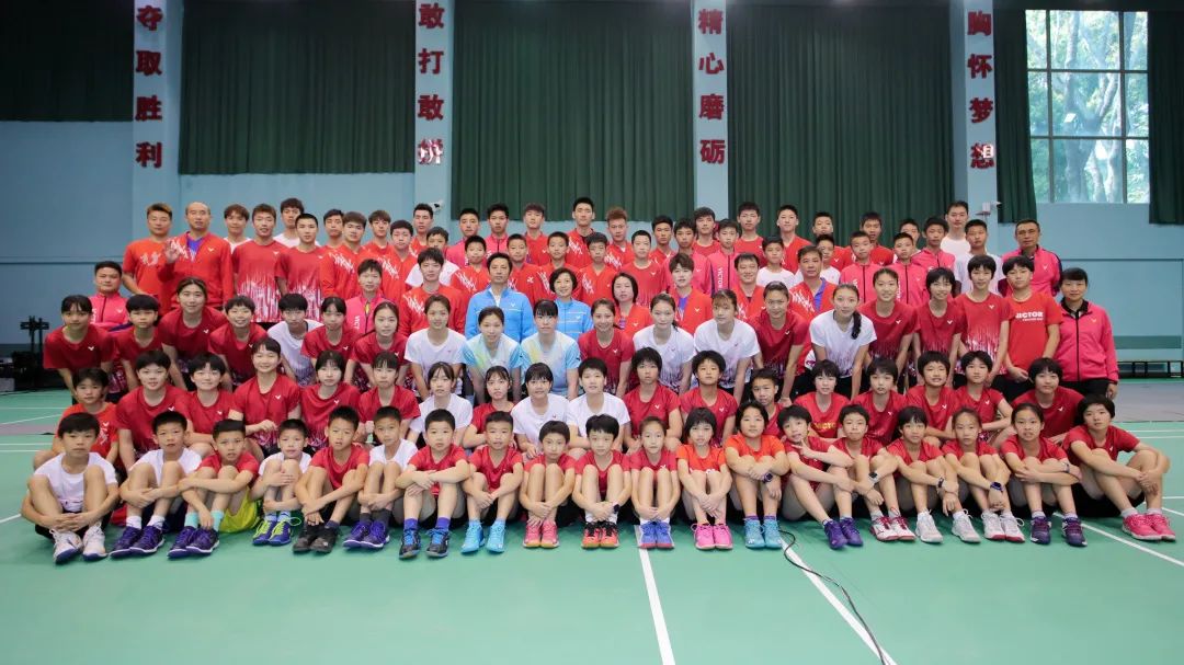 2021广州市羽毛球队新春挑战赛回顾