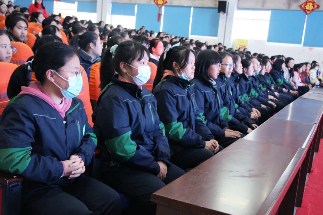 警校共育 呵护成长丨ꕥ 特别的礼物 送给少年的你 ꕥ